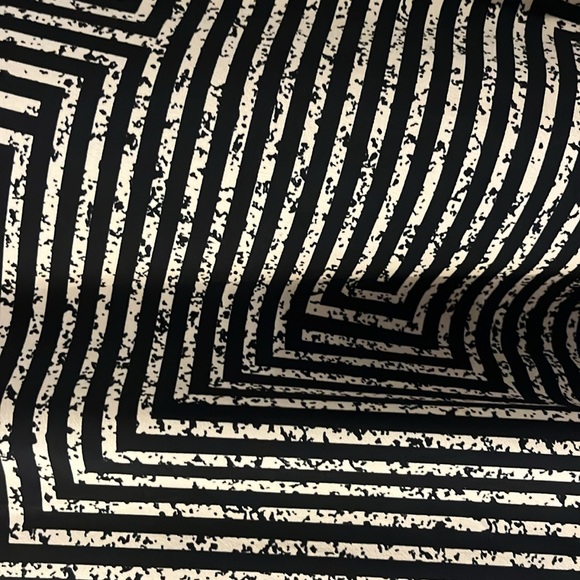 Clara Sunwoo top - new with no tags - Picture 3 of 3